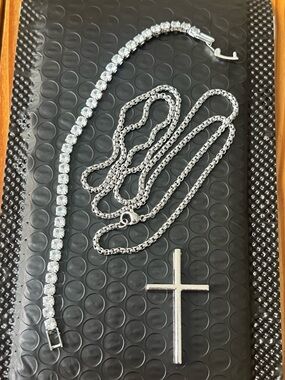 Men’s Modern Jewelry Bundle